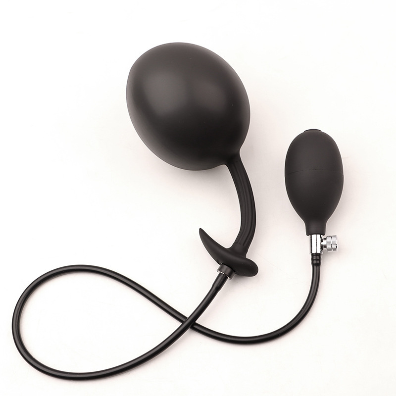 Magnetic Mango Inflatable Anal Plug with Steel Beads, Manual Pump Expansion, Black Silicone — detail image 10