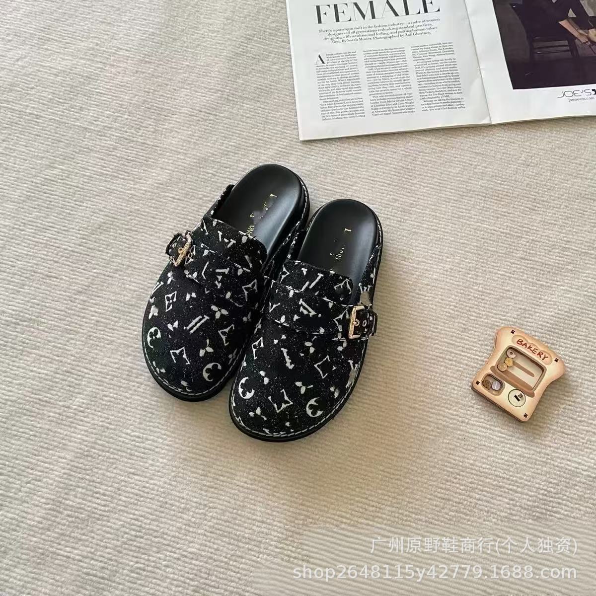 Louis Vuitton LV Easy Mule Flat Monogram Black White