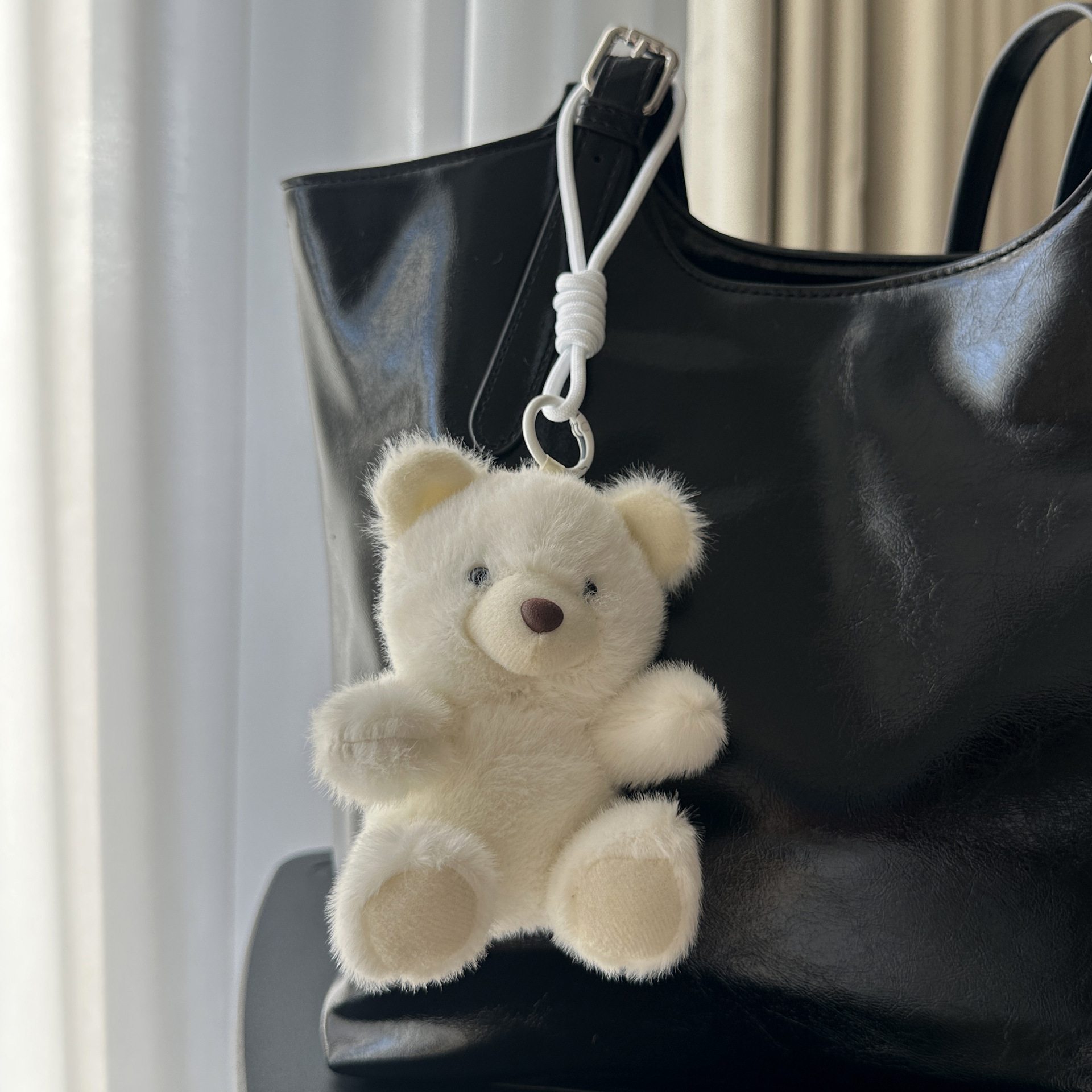 坐姿小熊挂件包包装饰毛绒玩偶布公仔情侣钥匙扣创意礼物男女通用