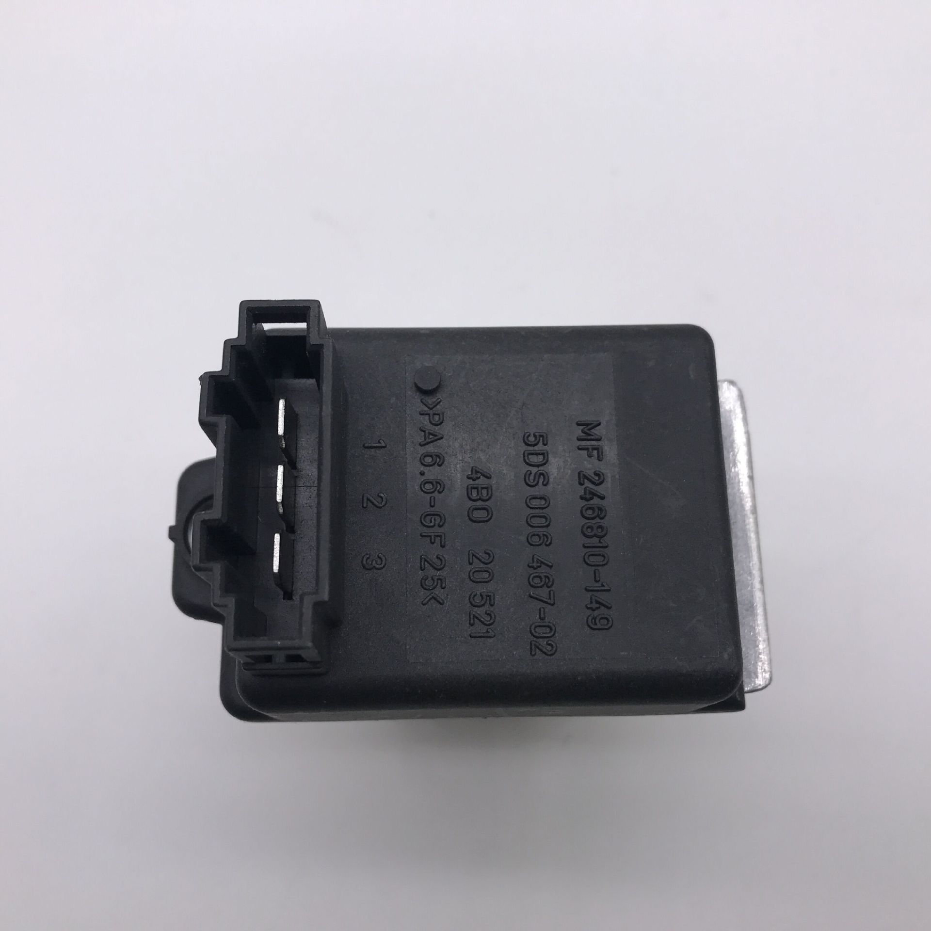 Adecuado para Audi A6 C5 resistencia del calentador resistencia del ventilador controlador 4B 0 820 521