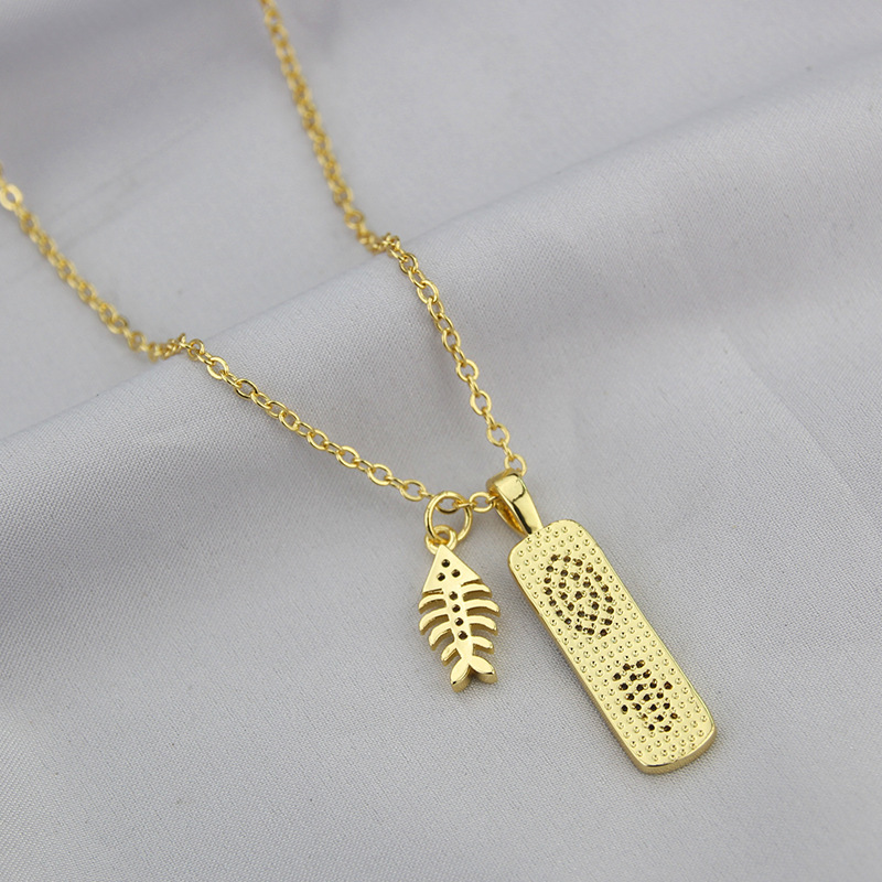 New Tag Necklace Fashion Gold-plated Copper Inlaid Zirconium Lightning Fish Bone Accessories Pendant display picture 4