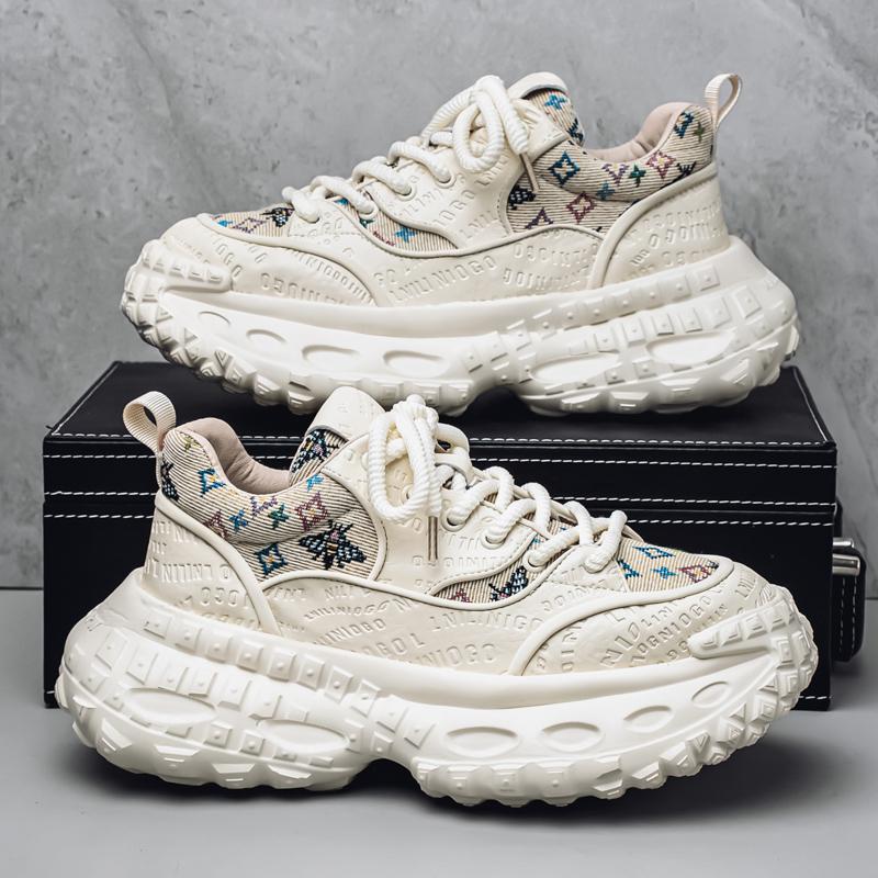 Una pieza de generación de verano nueva moda casual cuatro estaciones tela casual deportes zapatos de hombre suela gruesa aumento zapatos de moda al por mayor