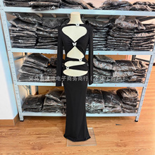 �W���L���Q��ƷŮ�b���l�o�������Ը��U���B��ȹ��ɫ�L��Y���Lȹ