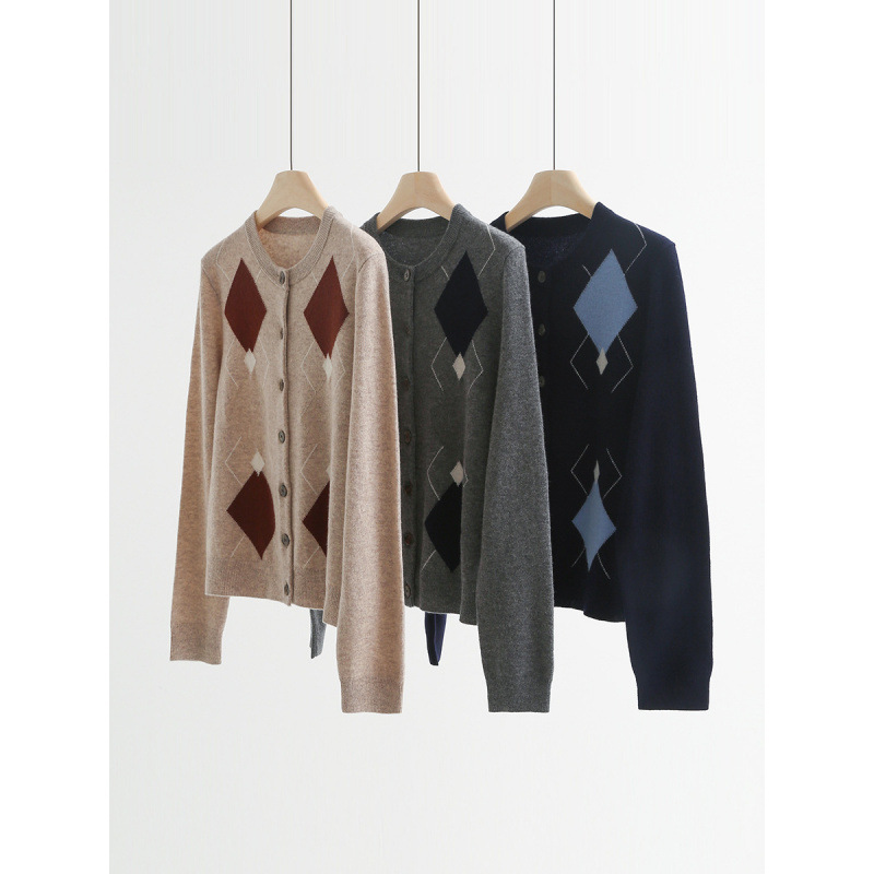 Miu Series 100 Sheep Wool Retro Contrast Color Ribbed Preppy Style Knitted Cardigan Sweater Jacket Autumn and Winter Women A1288 Miu Series 100 Sheep Wool Retro Contrast Color Ribbed Preppy Style Knitted Cardigan Sweater Jacket Autumn and Winter Women A1288