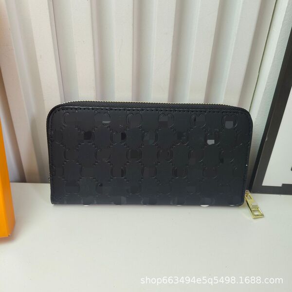 Universal long wallet for men and women with zipper