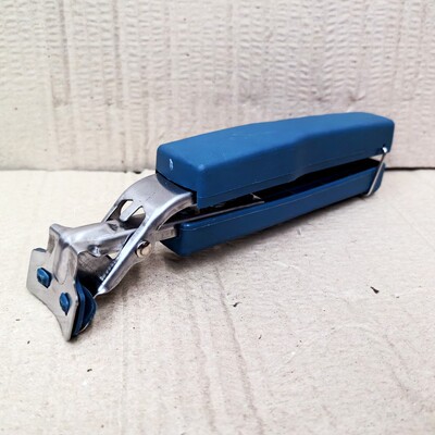 Creative Kitchen Gadgets Stainless steel Anti scald silica gel non-slip Plate holder Bowl clip