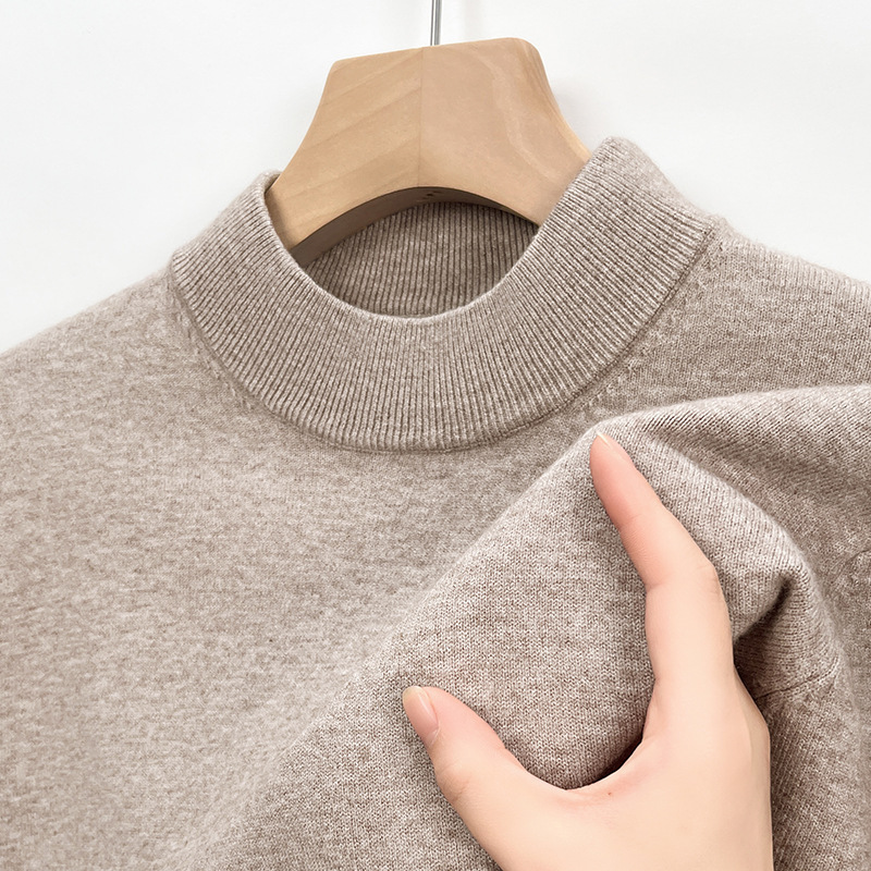 冬の新商品の男性式の半高襟のウールのセーターは厚くて暖かい長袖のニットの服の軽い豪華な紳士服の純色のセーターの男性を厚くします。|undefined