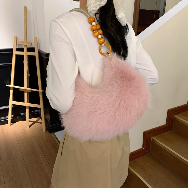 Niche Designer Bags 2025 Autumn and Winter New Daily Handbags Plush Small Bags Versatile Handheld Crossbody Bags