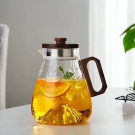 茶壶;玻璃杯;冷水壶