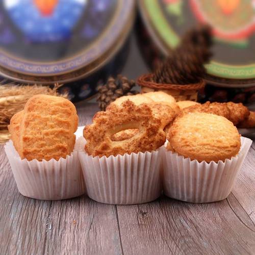 Russian style matryoshka brand cookies 400g crispy and delicious iron gift box packaging gift snack snacks