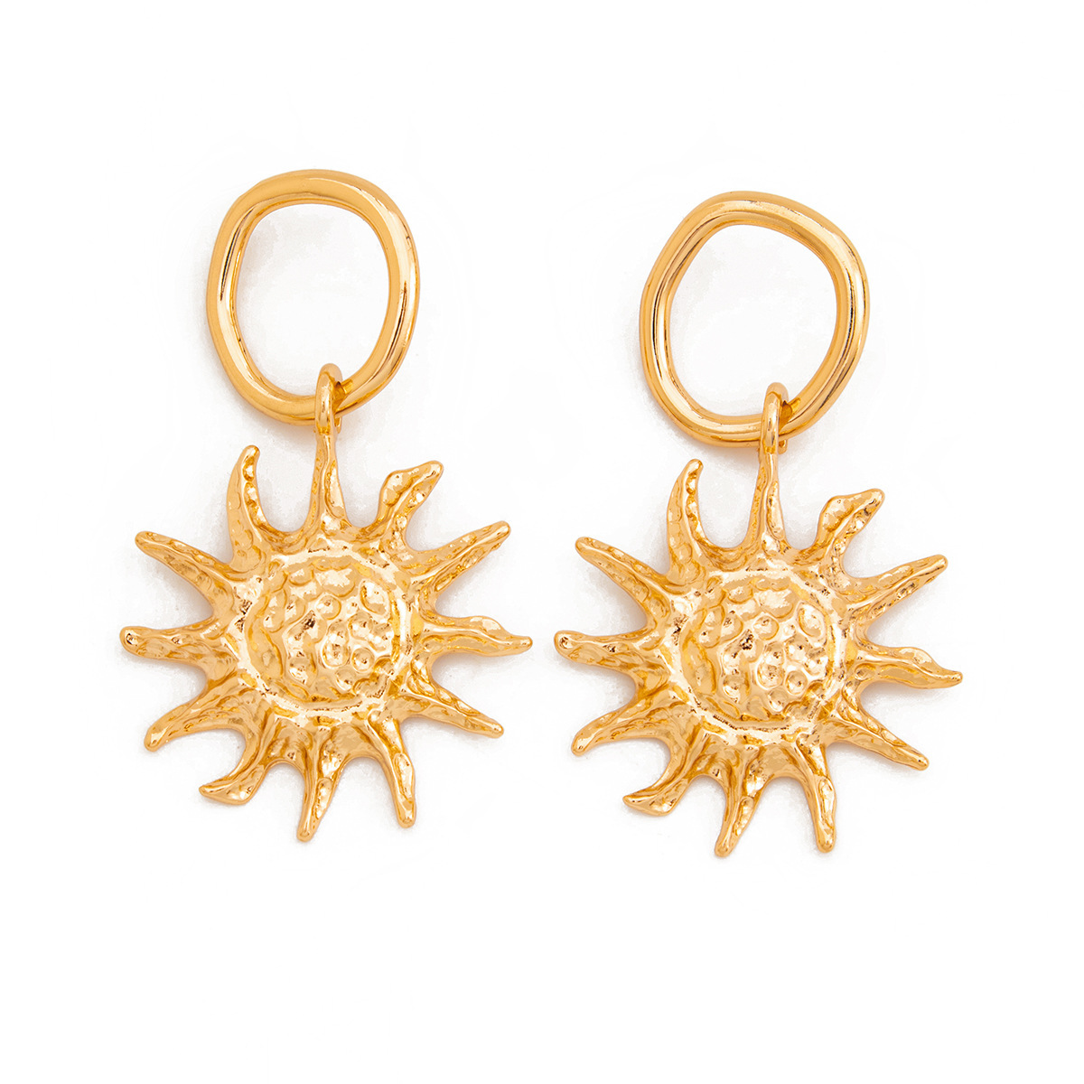 22g Weight Metal Ear Needle Material Drop Earrings, Ear Studs Classification 1 Pair Quantity Holiday, Street Occasion Metal Material Geometric, Heart Shape Pattern All Seasons Season Women's Gender Polished Finish Plating Design Retro, Classic Style Style 1 Pair Retro Classic Style Geometric Heart Shape Plating Metal Drop Earrings Ear Studs 84