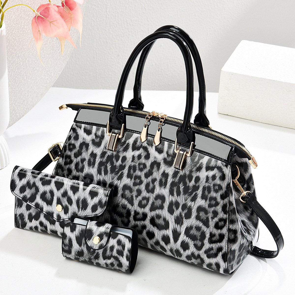 Bolsos para mujer 2025 nuevo bolso de hombro bolso de mensajero bolso femenino esencial de la diosa del sentido de alta calidad