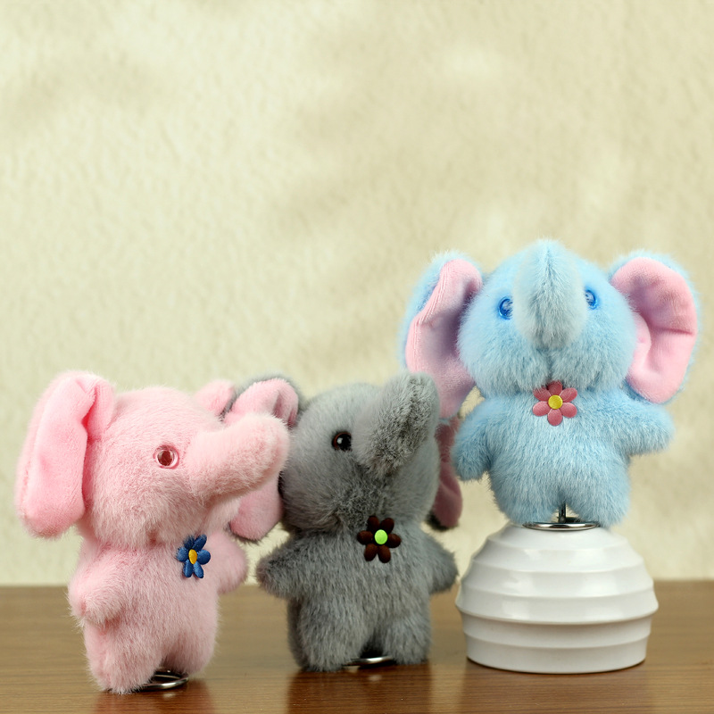 Ventas calientes de chatarra en línea elefante pequeño llavero muñeca colgante juguete de peluche muñeca elefante boda arrojar regalo