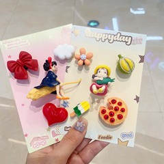 洞靴の靴のボタンの装飾の部品のアニメ・漫画のdiyは魔女の少女の心のinsを掃除して部品を取り外します。