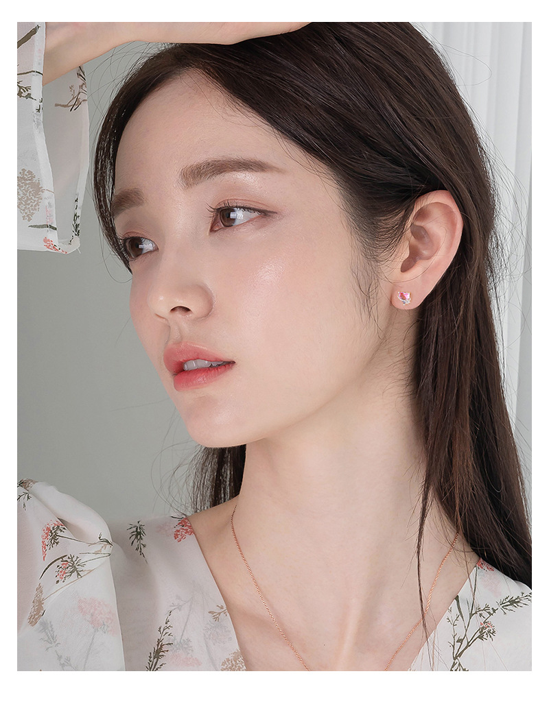 Simple Style Heart Shape Silver Plating Inlay Zircon Ear Studs 1 Pair