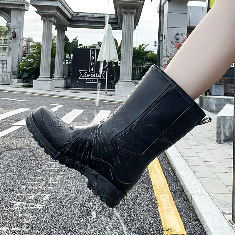 Модные простые женские резиновые сапоги из ПВХ со средней трубой, утолщенная теплая Женская непромокаемая резиновая обувь от дождя, Рабочая обувь на открытом воздухе на четыре сезона