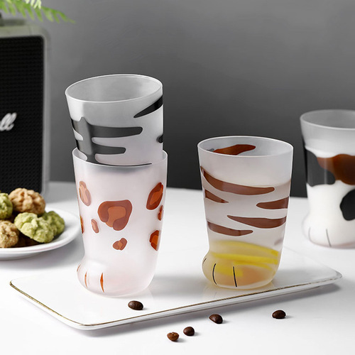 Japanese printed cat paw cup cartoon glass cup frosted cat foot cup hot water resistant cup personalized creative drink milk cup