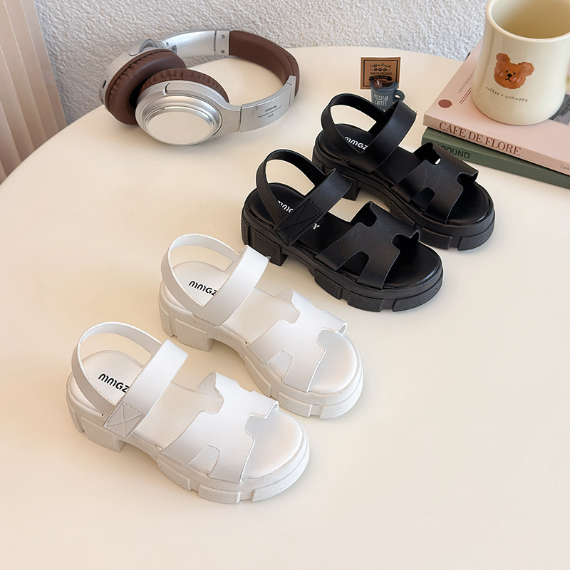 Casual fashionable children's sandals platform with velcro