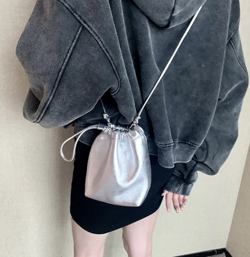 Nuevo bolso bandolera con cordón para teléfono móvil para mujer, minibolso informal versátil a la moda con un solo hombro_voghion.com