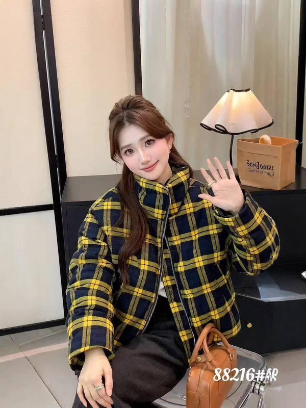 2025年新款90白鸭绒港风格子情侣宽松羽绒服女学生外套休闲时尚|undefined