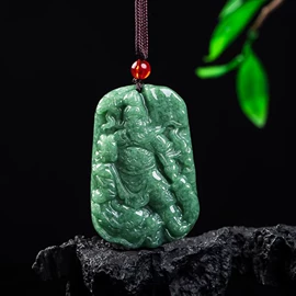 翡翠项饰;天然玉石项饰;翡翠手饰