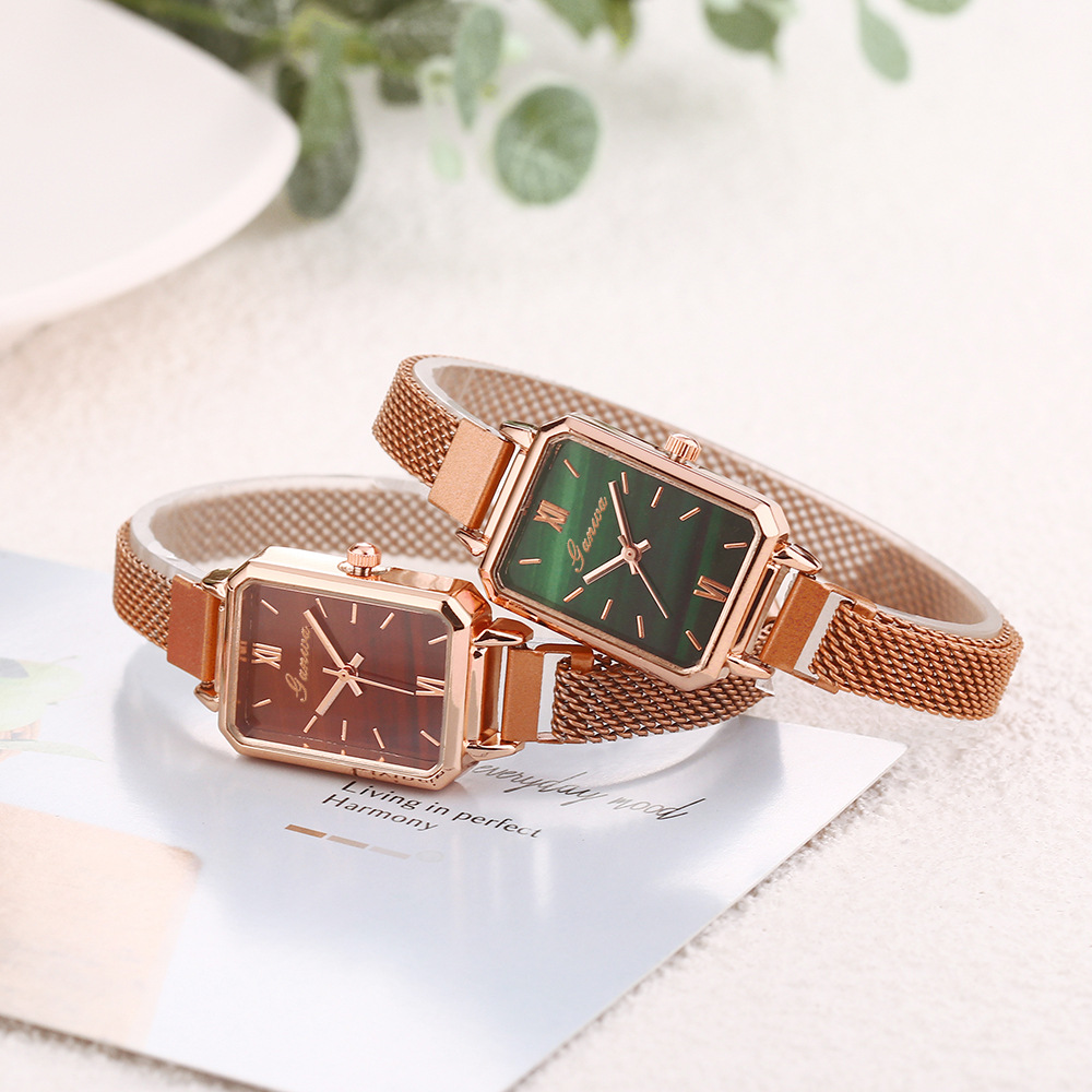 Ready Stock Small Square Watch Wholesale Internet Celebrity Retro Square Peacock Green Milan Mesh Belt Decorative Green Watch Watch Female High-End Sense