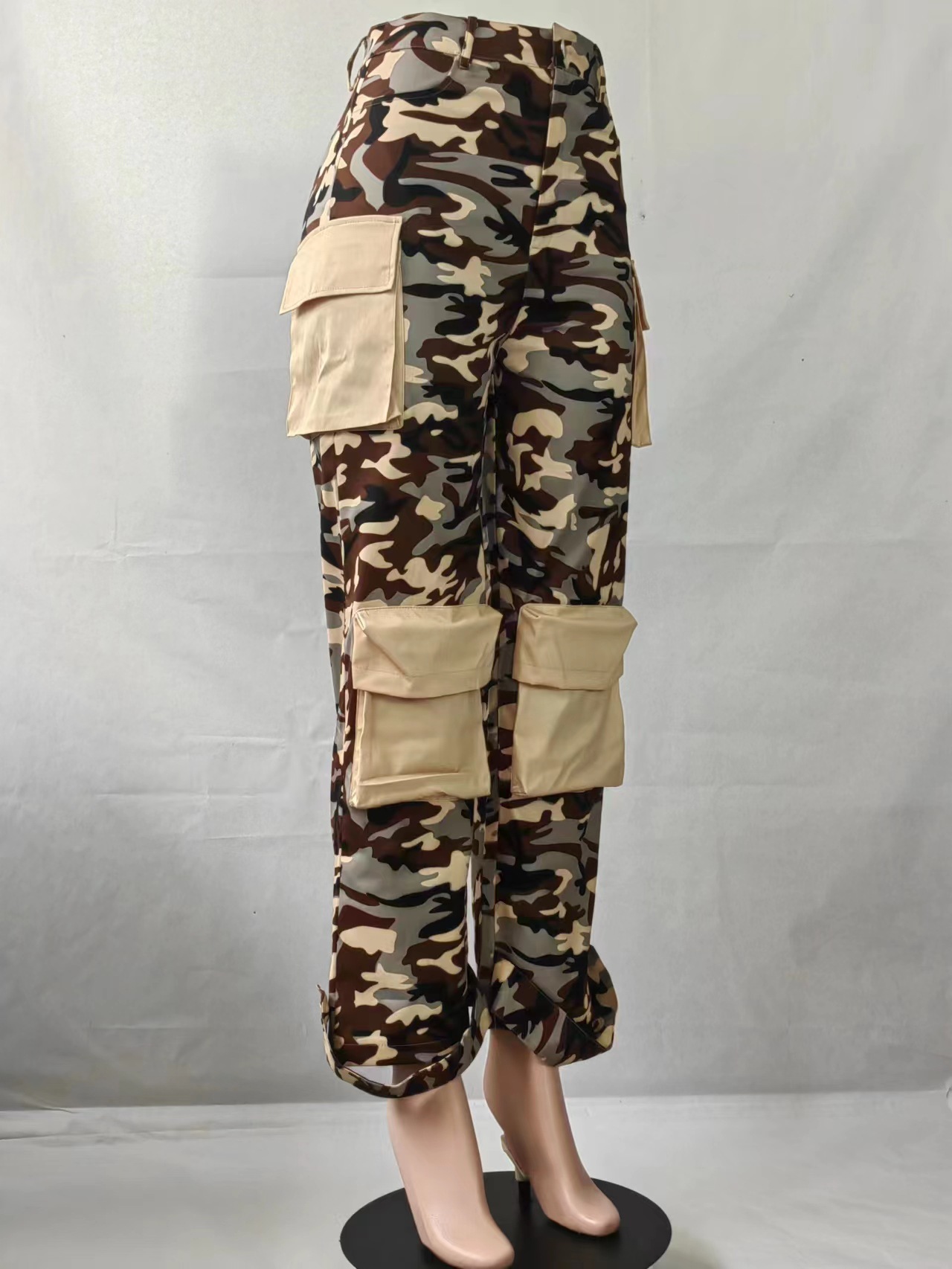 Ropa de mujer, mono holgado de cintura alta con estampado de camuflaje, con múltiples bolsillos, estilo urbano_voghion.com
