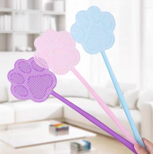 Large lengthened and thickened fly swatter, plastic fly swatter, long-handled mosquito swatter, household manual mosquito swatter