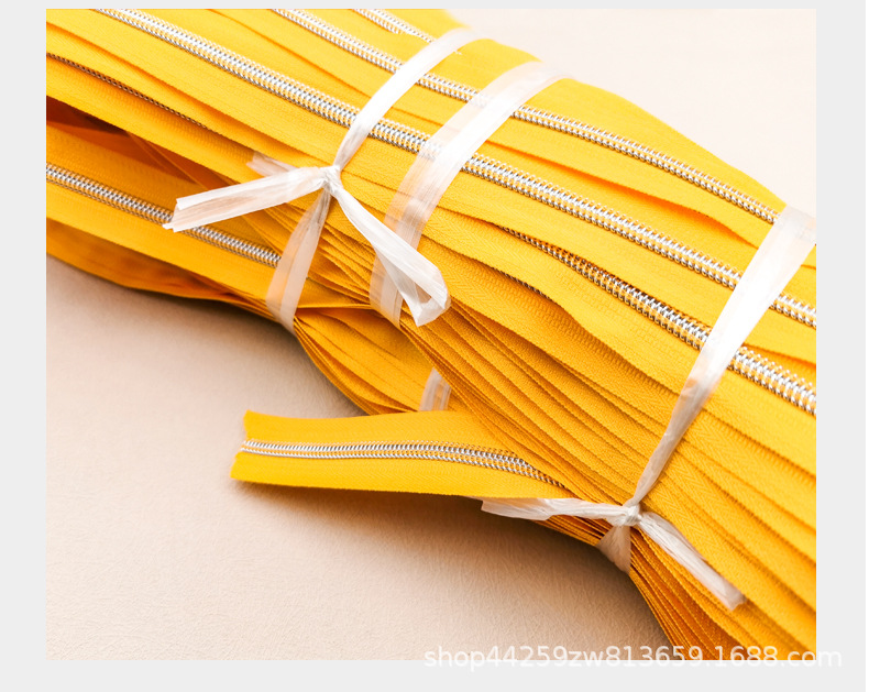 尼龙银齿码装拉链_06.jpg