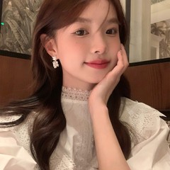小众设计珍珠串珠流苏耳环银色锆石太阳花吊坠耳饰