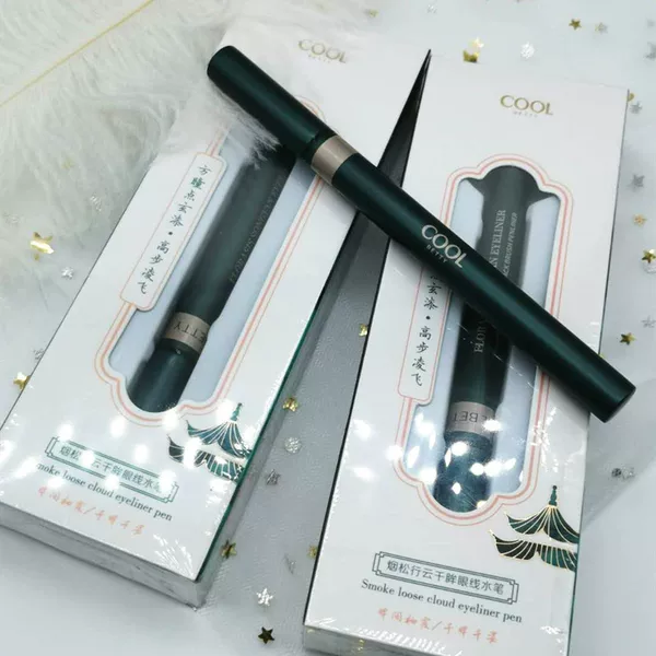 Charming Beauty Yansong Xingyun Qianmou Eyeliner Pen Black Liquid Eyeliner Pen Smooth Writing Metal Packaging 33046