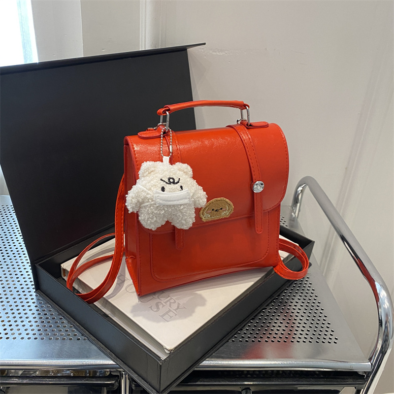 Colgante de cinturón rojo