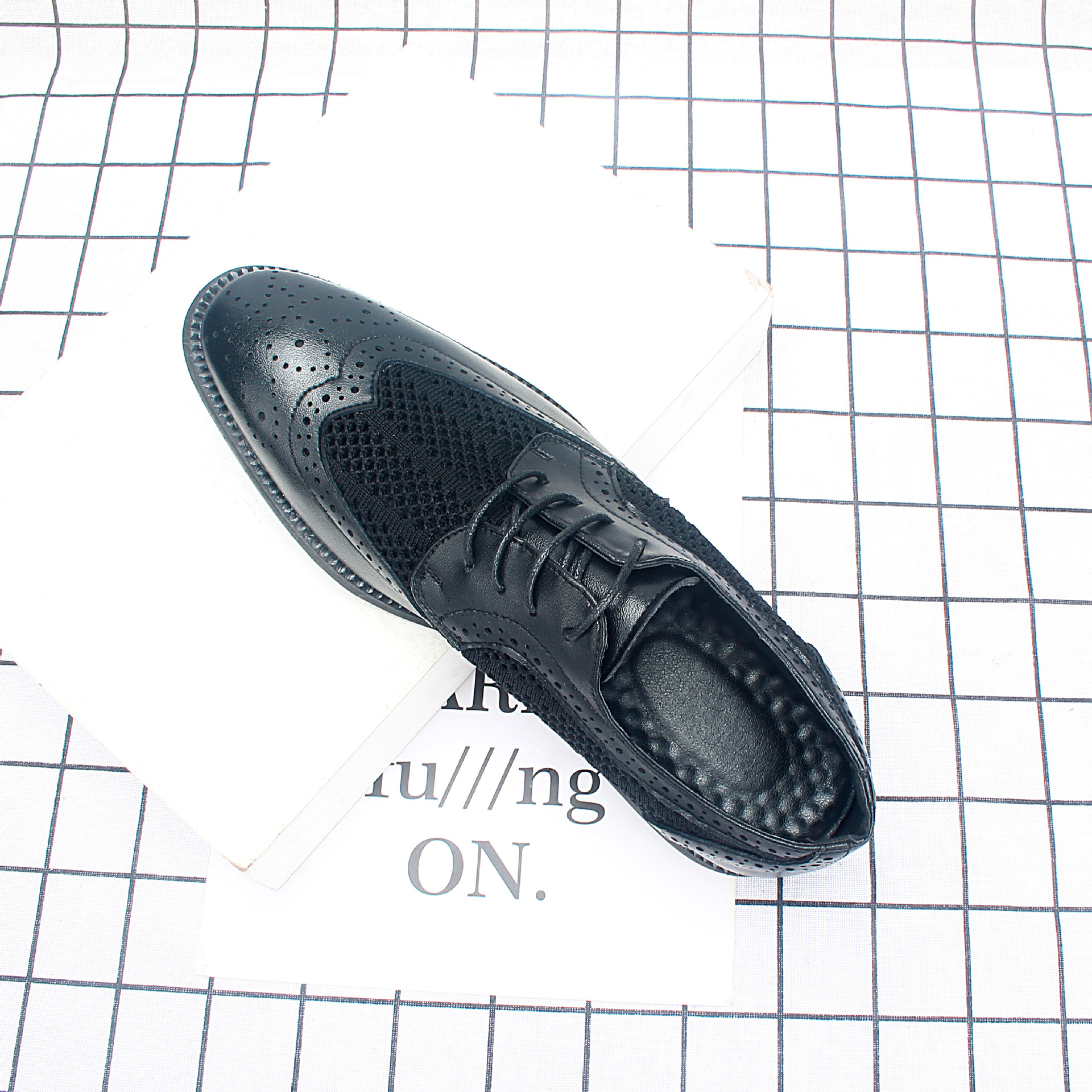 �ļ���ʽ�����ο�ƤЬ����װӢ�׻�Ьƴ��͸����Ь8792