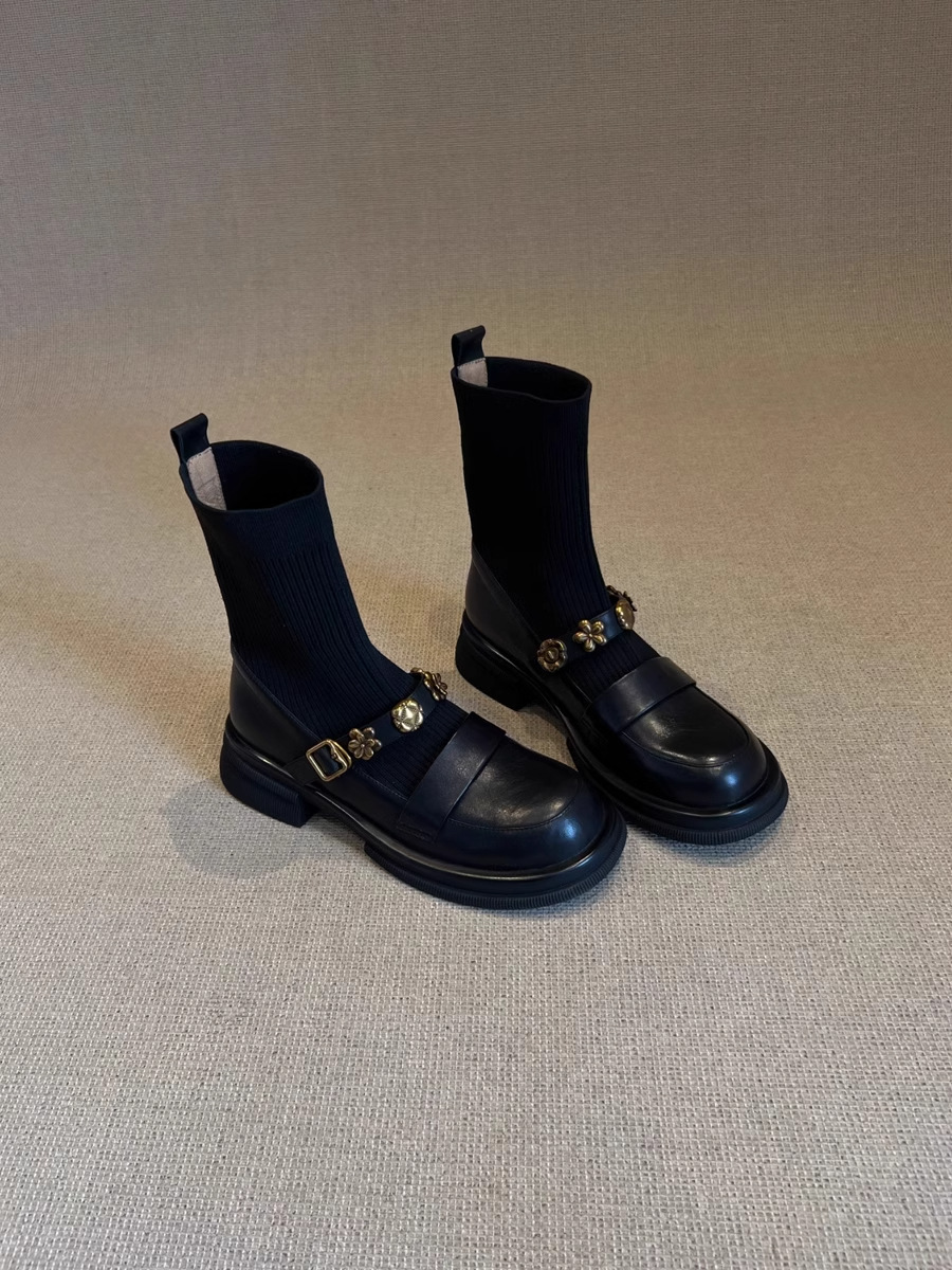 Stivaletti in maglia elasticizzata con tacco grosso – Stivaletti retrò da infilare con cinturino con fibbia e plateau spesso per donna_voghion.com