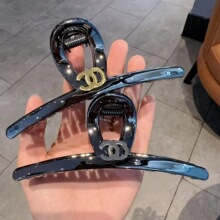 �߼��Ҹ����~�AС��l�A�p�ݽ�ɫ��ĸ��̖ץ�A�ٴ�