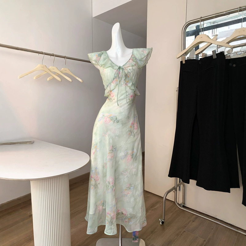 "Xinxing" Green Cloud Cherry Blossom Light Sleeve Romantic French Style Gentle Dress with Ruffled Jacquard and Slimming Diagonal Cut