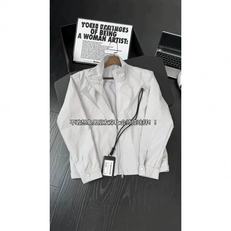 Venom deconstructed patchwork stand-up collar jacket, men's American-style boxy design, exudes a sophisticated and cool vibe, available in light gray, black, and dark gray Venom deconstructed patchwork stand-up collar jacket, men's American-style boxy design, exudes a sophisticated and cool vibe, available in light gray, black, and dark gray