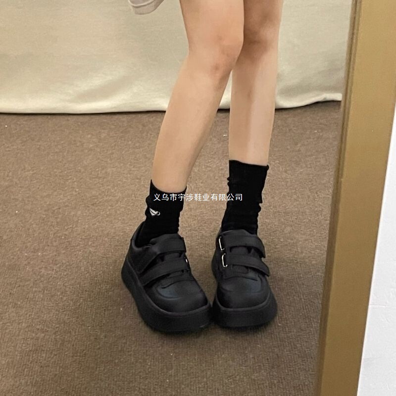 Cute Ins-Style Big-Toe Sneakers for Women, 2026 New Model, Velcro Thick-Soled Versatile White Shoes for Women, Fashionable Single Shoes for Men