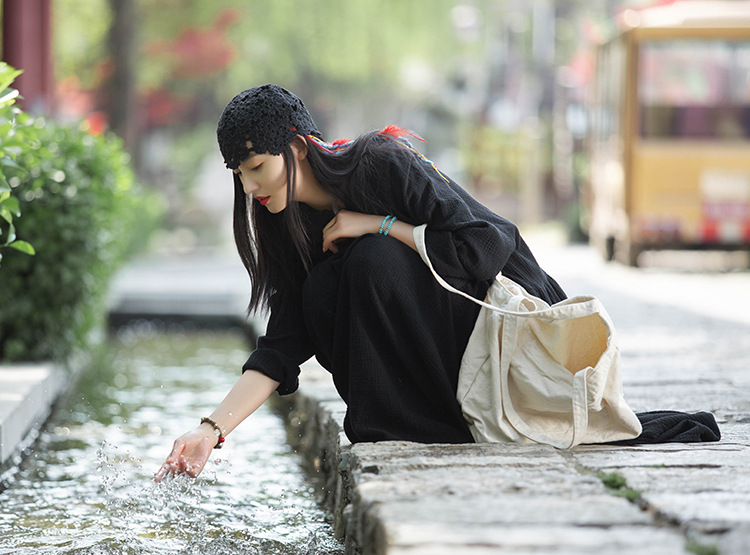 春夏V领线织肌理原麻宽松袍子双层大摆气质长款连衣裙复古仙女裙详情32