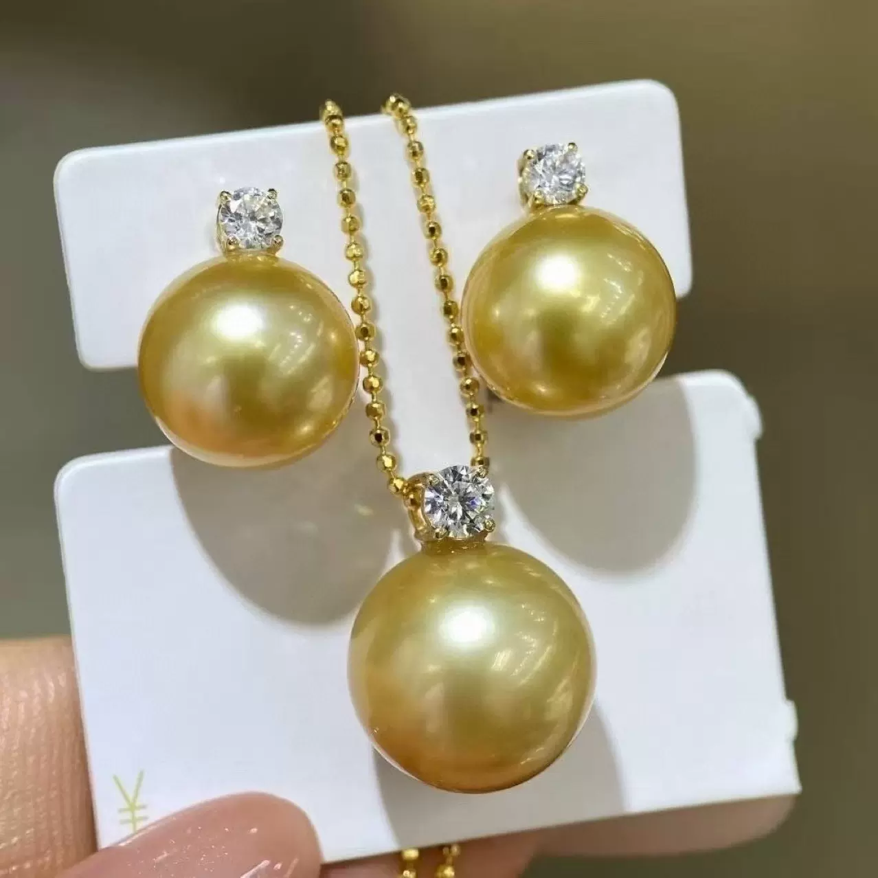 戴妃款18k金天然金珍珠套装 12mm正圆浓金媲美南洋金珠耳钉吊坠