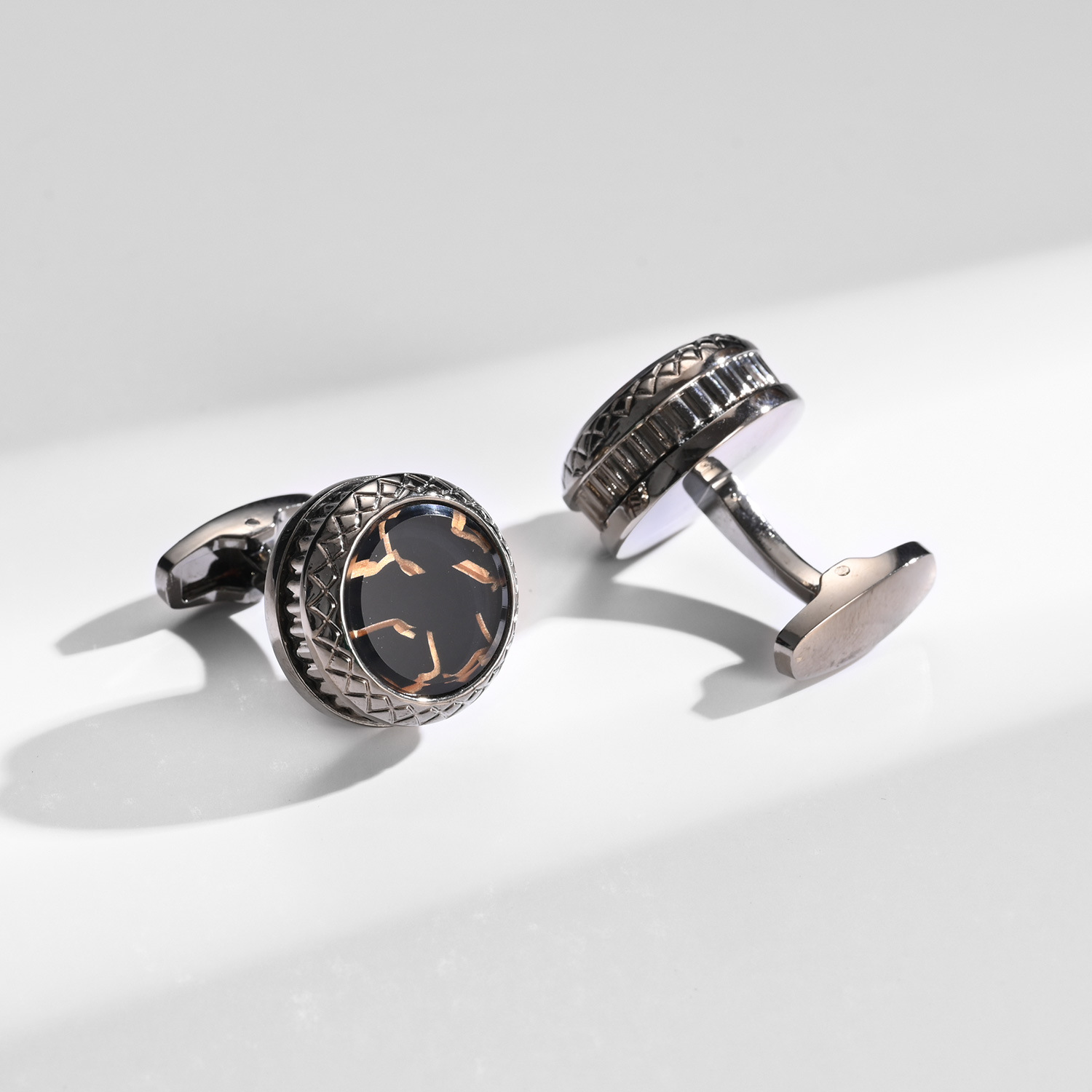 Dai Li European and American Fashion Hao Stone Cufflinks High-end Men's Suit Shirt Accessories Classic Hawksbill Cufflinks