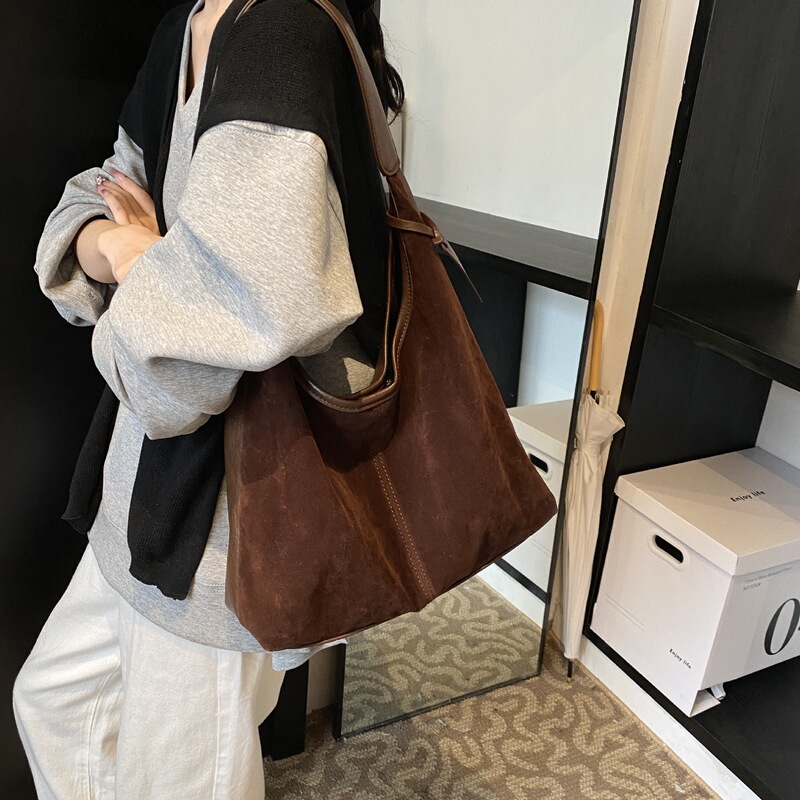 麂皮绒包包女大容量2025新款秋冬休闲单肩腋下包高级感通勤托特包|undefined