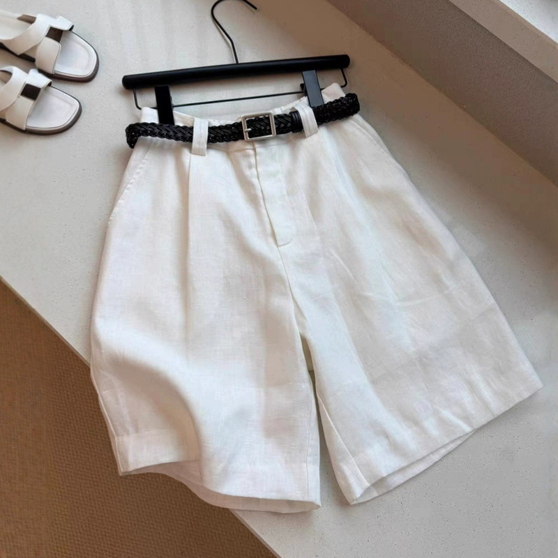 Highly Recommended! Minimalist White Linen High-Waisted Knee-Length Shorts for Women, Loose and Slimming Mid-Length Shorts for Outdoor Wear