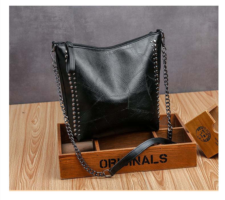 Crossbody Bag Bags Type Casual, Holiday Occasion Pu Leather Material Women's Medium Pu Leather Solid Color Vintage Style Classic Style Square Zipper Crossbody Bag