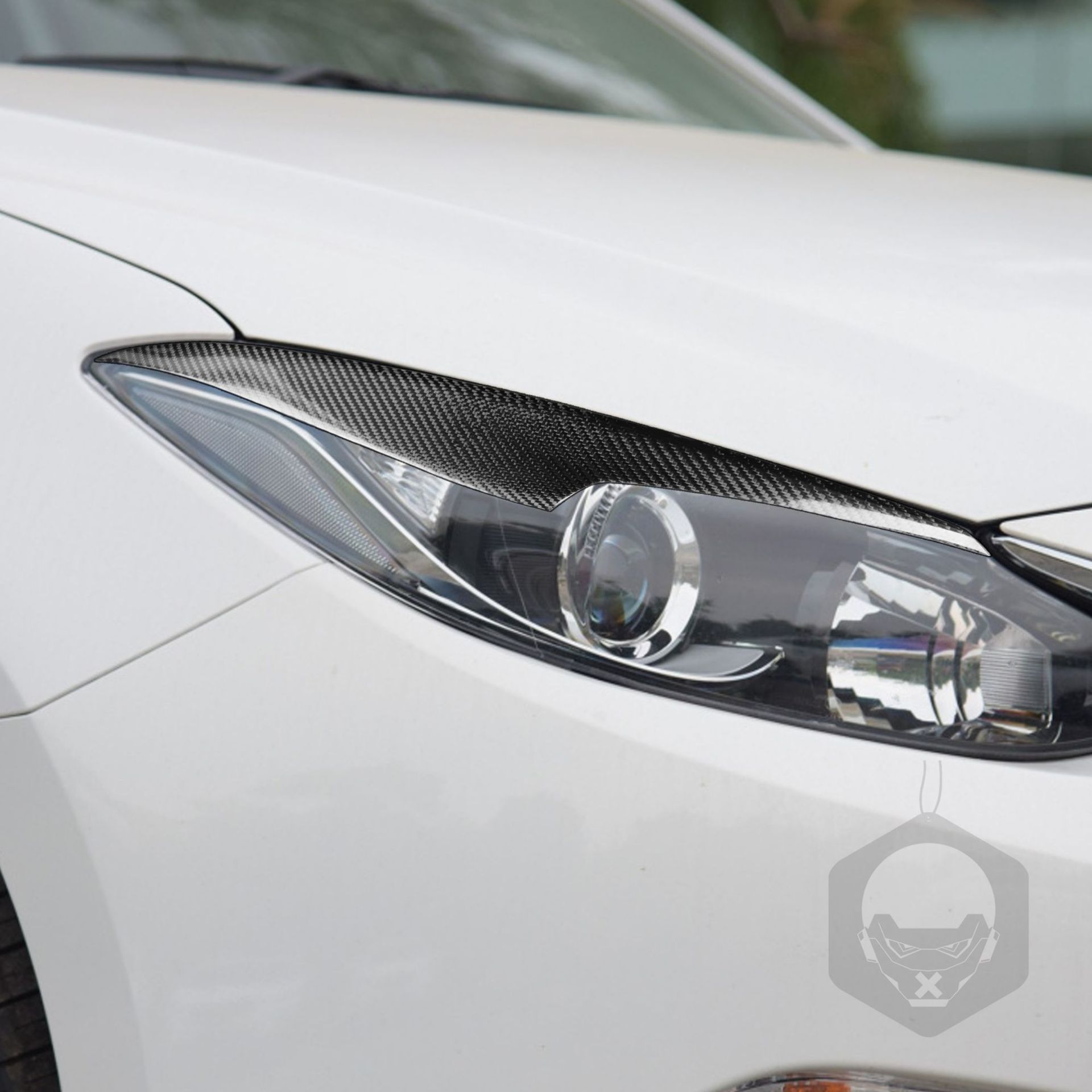 Carbon Fiber Headlight Eyelid Trim for Mazda 3 Axela 14-16