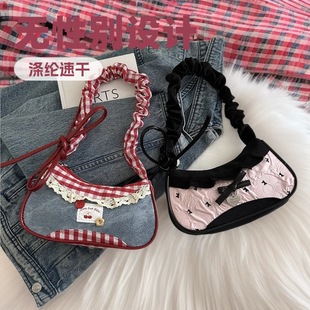 �r��Ҹ��ײɫ�ٴ�μ����2026���¿�r��Ů����Ů�����������