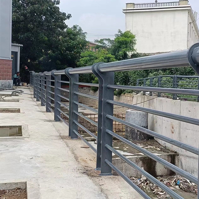 201不锈钢复合管 桥梁护栏  山东厂家 人行天桥护栏 景观栏杆