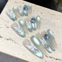 【雪岛藏诗】纯手工穿戴甲手绘立体蝴蝶冰蓝猫眼氛围感穿戴甲美甲