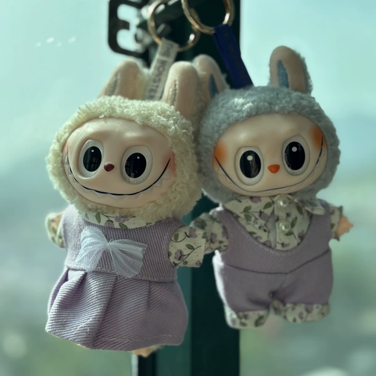Одежда куклы Только] Labu Bud Doll Clothes Glue Blind Box Pendant Doll Clothes Overalls Macaron 17cmLABUBU