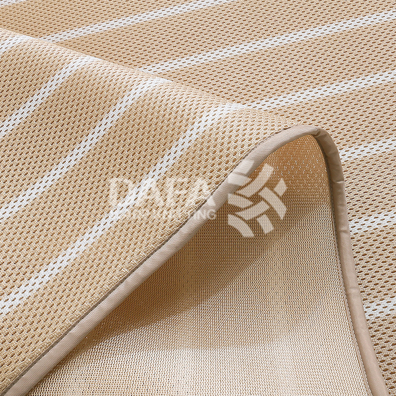 Silk summer cooling breathable mat, 3D, washable